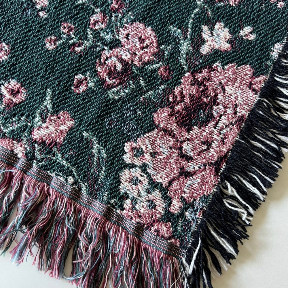 Vintage Floral Woven Tapestry Throw Blanket Fringe Cottagecore Green Pink 48x64